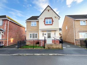 Photo 32- click for photo gallery